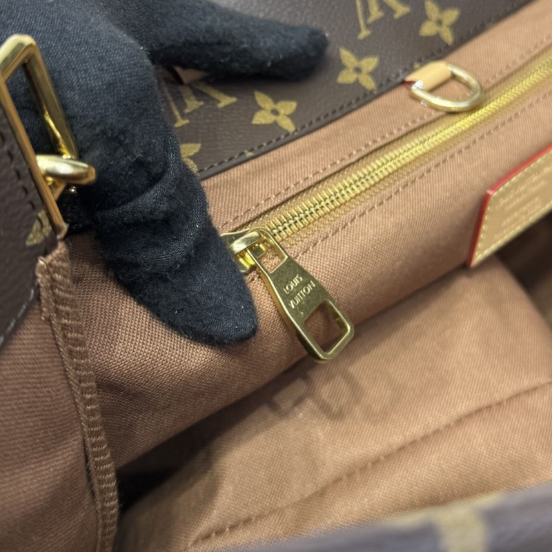 LV Shopping Bags